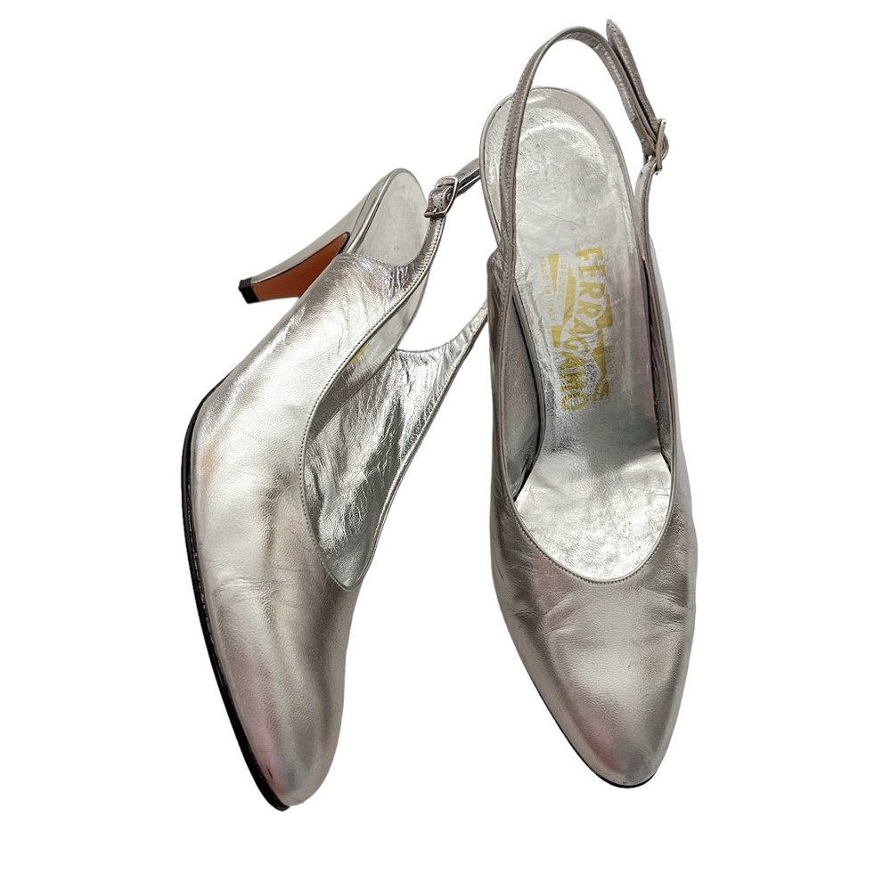 Salvatore Ferragamo Silver Leather Heels Pumps